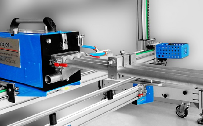 فلکسیبل لنس ماشین سه گانه با درایور بادی جهت رسوب زدایی داخلی مبدل مدل IDROBOX - 3 COMBO ساخت ایدروجت ایتالیا